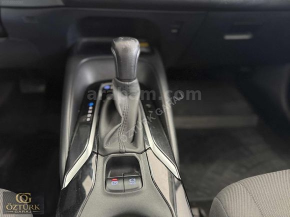 !!! ÖZTÜRK GARAJ'DAN HYBRİD COROLLA !!!