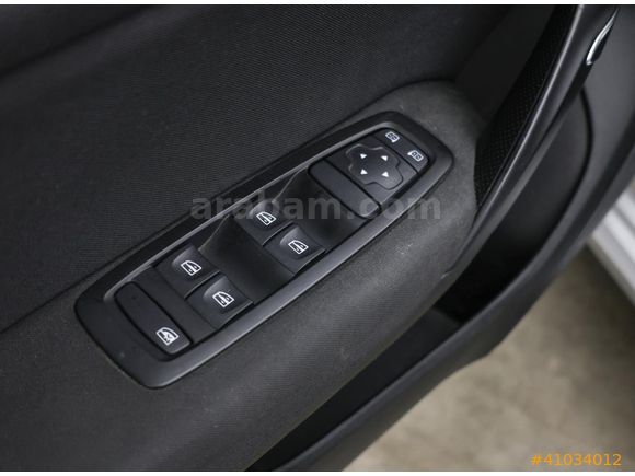 ESADA | 2016 RENAULT MEGANE 1.2 TCE TOUCH OTO HATASIZ 0.99 KREDİ