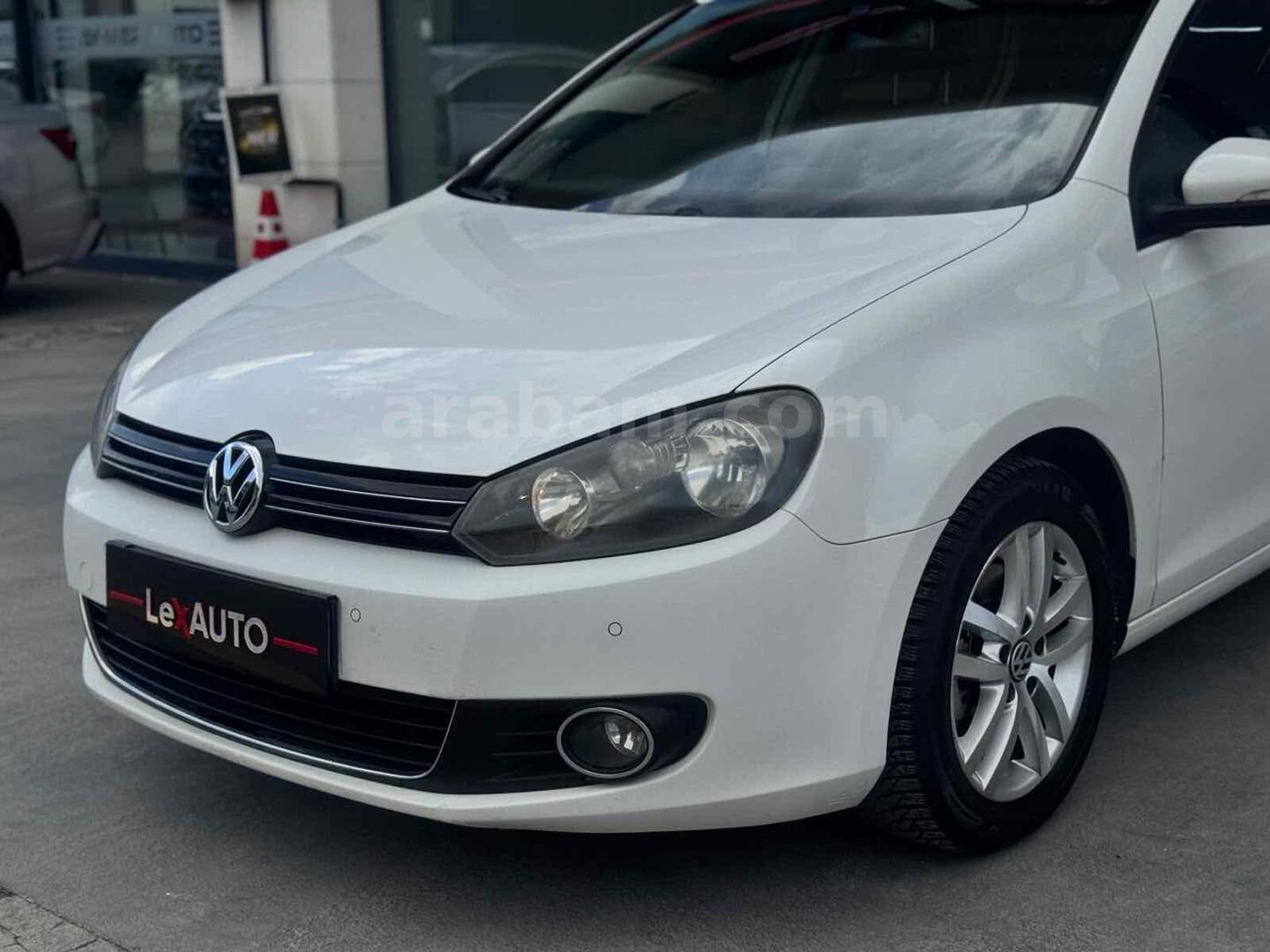 Galeriden Volkswagen Golf 1.4 TSi Highline 2011 Model Konya 161.000 km Beyaz 2