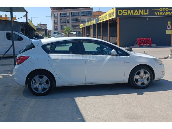 Sahibinden Opel Astra 1.6 Edition 2012 Model Şanlıurfa/Siverek