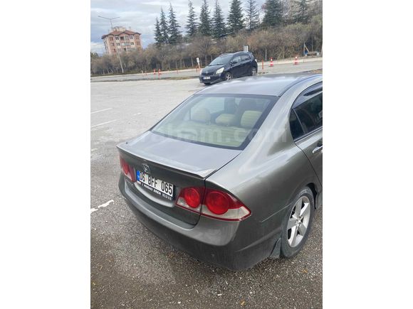 Sahibinden Honda Civic 1.6i VTEC Dream 2007 Model 
