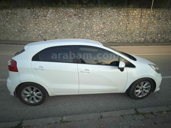 Sahibinden Kia Rio 1.4 CRDi Concept 2015 Model 
