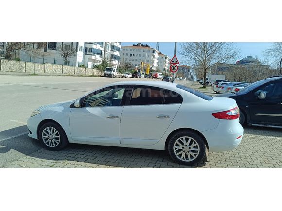 Sahibinden Renault Fluence 1.5 dCi Touch 2015 Model