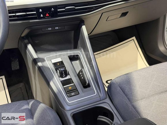 CAR-S VW GOLF 1.0 eTSI STYLE TAVAN GERİ GÖRÜŞ ISITMA KEYLESS
