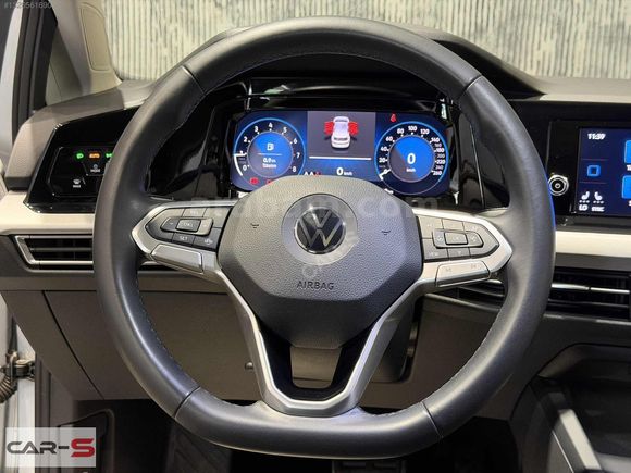 CAR-S VW GOLF 1.0 eTSI STYLE TAVAN GERİ GÖRÜŞ ISITMA KEYLESS