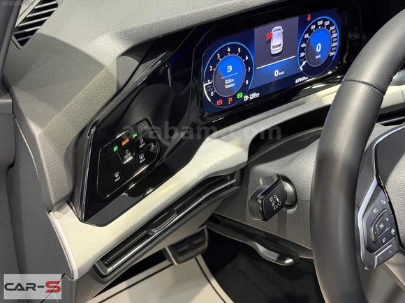 CAR-S VW GOLF 1.0 eTSI STYLE TAVAN GERİ GÖRÜŞ ISITMA KEYLESS