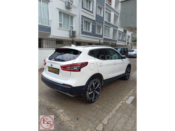2017 QUAŞGAI EN DOLUSU PLATINIUM PREMIUM