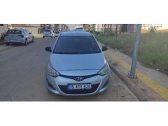 Sahibinden Hyundai i20 1.4 CRDi Jump 2013 Model  207.000 km Gri