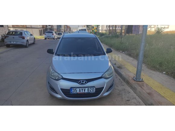 Sahibinden Hyundai i20 1.4 CRDi Jump 2013 Model  207.000 km Gri
