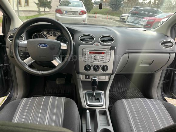 Sahibinden Ford Focus 1.6 Trend 2010 Model 