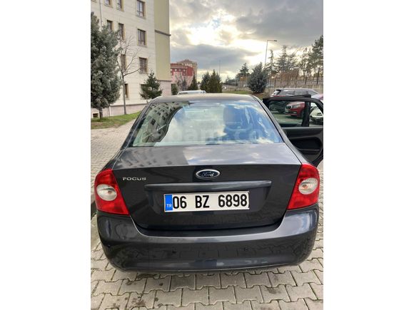 Sahibinden Ford Focus 1.6 Trend 2010 Model 