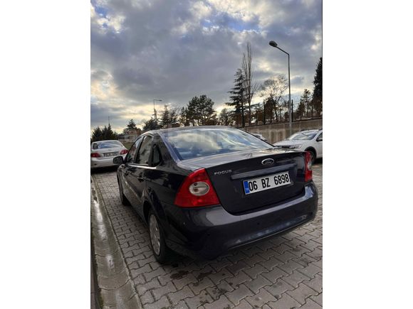 Sahibinden Ford Focus 1.6 Trend 2010 Model 