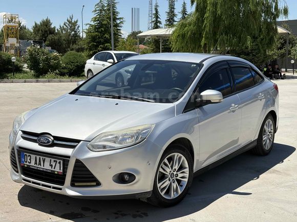 Sahibinden Ford Focus 1.6 Ti-VCT Style 2013 Model 