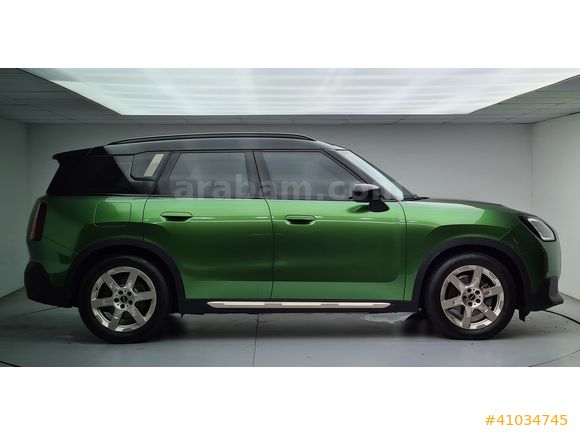 KOSİFLER OTO BOSTANCI 2025 MODEL MİNİ COUNTRYMAN E