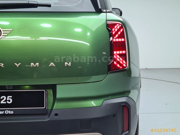 KOSİFLER OTO BOSTANCI 2025 MODEL MİNİ COUNTRYMAN E