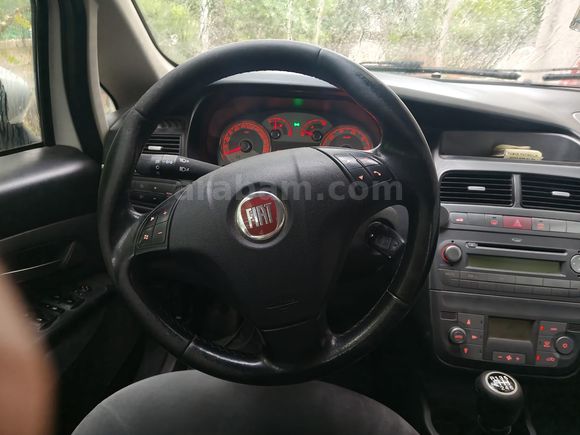 Sahibinden Orjinal Fiat Linea 1.6 Multijet Emotion Plus 2012 Model 