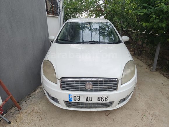 Sahibinden Orjinal Fiat Linea 1.6 Multijet Emotion Plus 2012 Model 