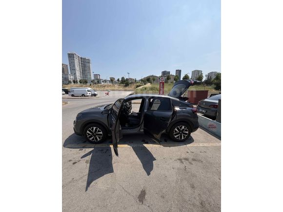 Sahibinden Citroen C4 1.2 PureTech Feel Bold 2023 Model 