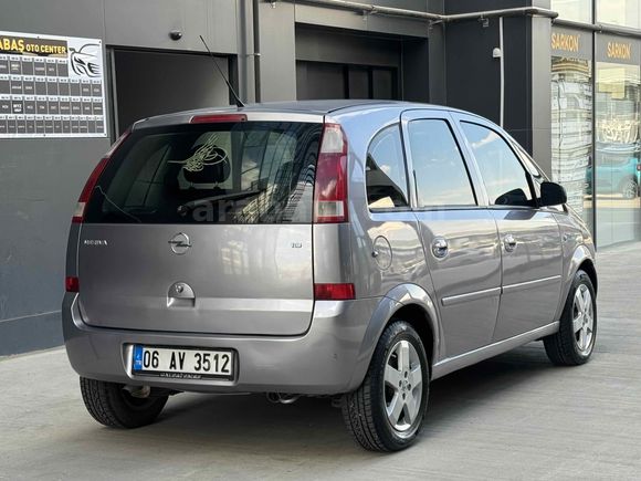 TEMİZ BAKIMLI 1.6 16 V OPEL MERİVA ENJOY