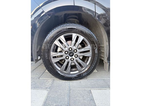 Sahibinden Ford Tourneo Custom 2.0 EcoBlue 320 L Titanium  2025 Model 