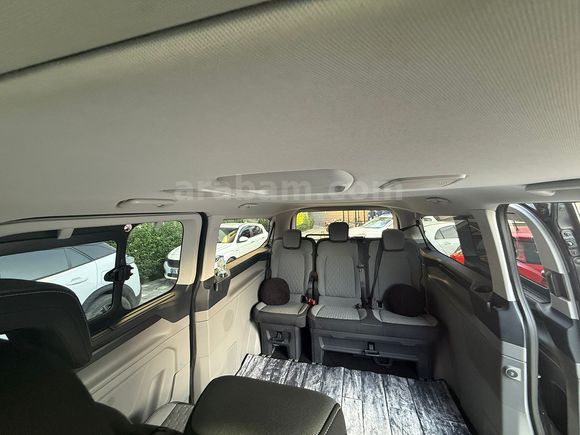 Sahibinden Ford Tourneo Custom 2.0 EcoBlue 320 L Titanium  2025 Model 