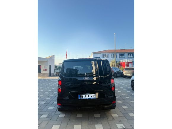 Sahibinden Ford Tourneo Custom 2.0 EcoBlue 320 L Titanium  2025 Model 