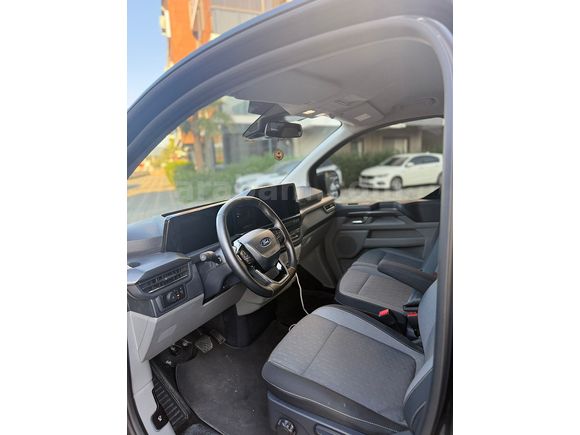 Sahibinden Ford Tourneo Custom 2.0 EcoBlue 320 L Titanium  2025 Model 