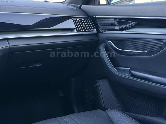 DEĞİŞENSİZ BOYASIZ TRAMERSİZ 2025 MODEL 9 BİN KM'DE BYD
