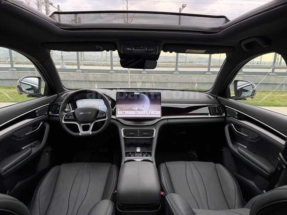 DEĞİŞENSİZ BOYASIZ TRAMERSİZ 2025 MODEL 9 BİN KM'DE BYD