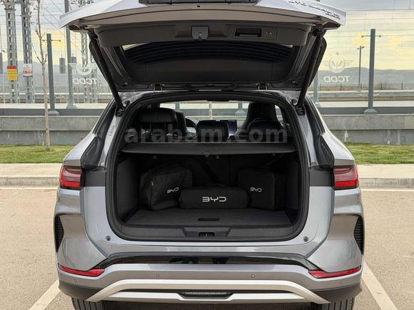DEĞİŞENSİZ BOYASIZ TRAMERSİZ 2025 MODEL 9 BİN KM'DE BYD