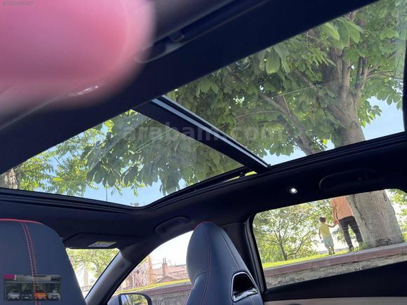 SADECE 7 BİN KM+SIFIRI GİBİ+BOYASIZ+CAM TAVAN+SUNROOF+DERİ KOLTK