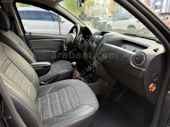 KURU MOTORS/ HATASIZ BOYASIZ DÜŞÜK KM 4x4 DUSTER