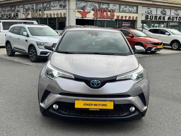 Galeriden Toyota C-HR 1.8 Hybrid Dynamic 2018 Model Trabzon