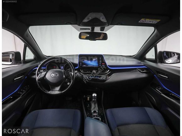 ROSCAR'DAN 2017 TOYOTA C-HR DYNAMİC TECHNO 123.000KM