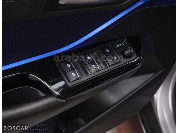 ROSCAR'DAN 2017 TOYOTA C-HR DYNAMİC TECHNO 123.000KM