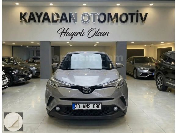 ORİJİNAL-GARANTİLİ 2017 TOYOTA C-HR / BENZİN-OTOMATİK- 79 BİN KM