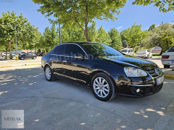 2011 MODEL 1.6TDI OTOMATİK JETTA