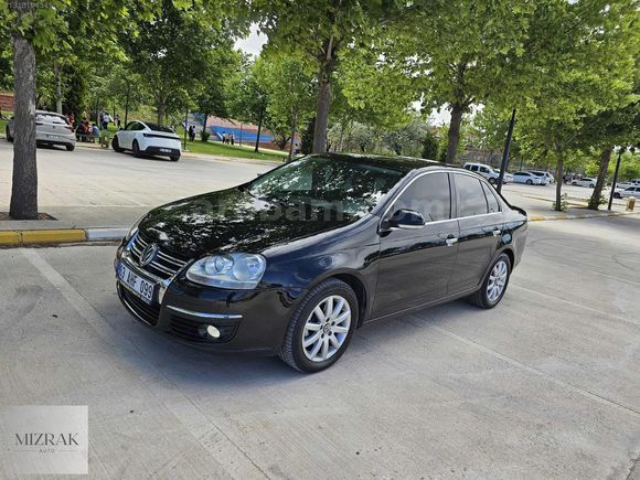 2011 MODEL 1.6TDI OTOMATİK JETTA