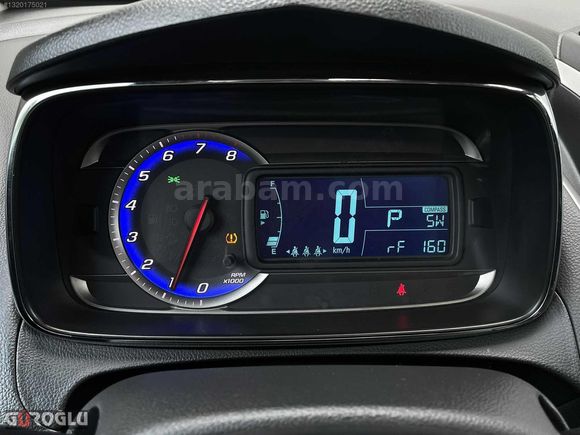 GÜROĞLUNDAN 2013 MODEL 175 BİN KM DE SUNROOFLU OTOMATİK