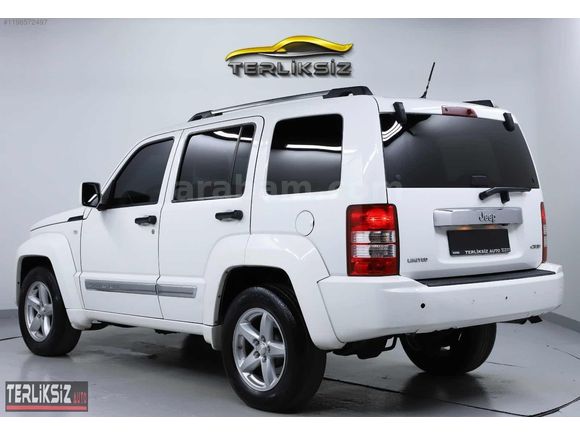 +EMSASLİZ TEMİZLİKTE BEYAZ DÜŞÜK KM CHEROKEE+
