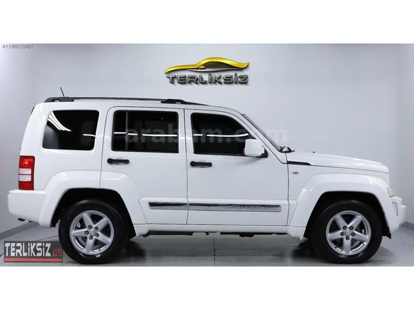 +EMSASLİZ TEMİZLİKTE BEYAZ DÜŞÜK KM CHEROKEE+