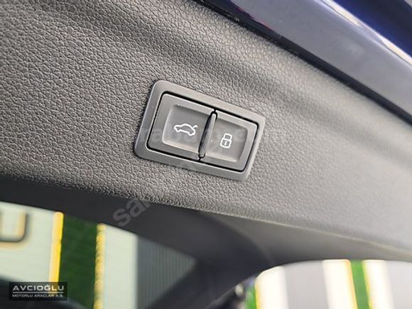 AVCIOĞLU - 2022 AUDI Q3 35 TFSI ADVANCED HATASIZ BOYASIZ