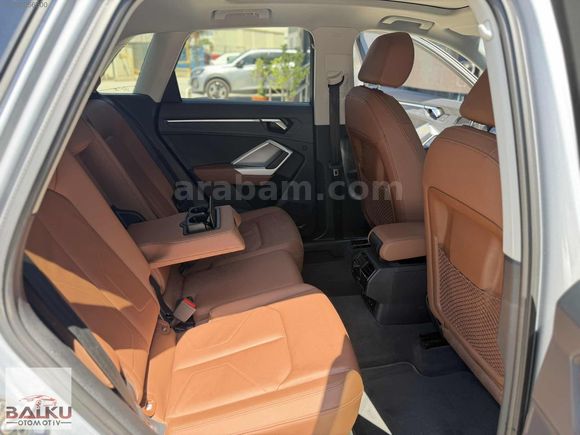 BALKU'DAN HATASIZ SERVİS BAKIMLI Q3 17.000 KM ÖZEL PLAKLI