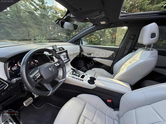 HATASIZ 2024 DS 7 1.5BLUEHDİ OPERA 53 BİN KM CAM TAVAN+K.ISITMA