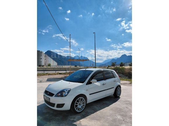 Sahibinden Ford Fiesta 1.4 TDCi Comfort 2005 Model Antalya