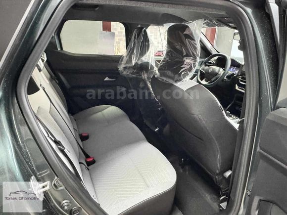 0026YENİ KASA RENAULT 1.3 TCE DUSTER TECHNO OTOMATİK BOYASIZ
