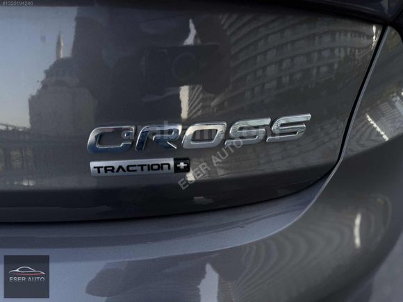HATASIZ 2025 EGEA CROSS 6 BİN KM 1.4FİRE LİMİTED FULL+TRACTİON+