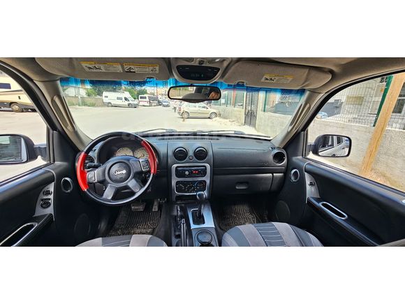 Sahibinden Jeep Cherokee 3.7 Limited 2004 Model 