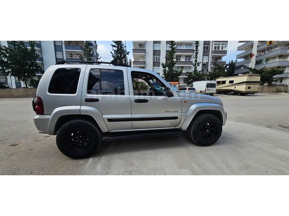 Sahibinden Jeep Cherokee 3.7 Limited 2004 Model 