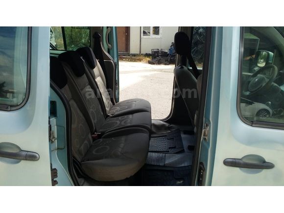Sahibinden Renault Kangoo Multix 1.5 dCi Expression 2009 Model